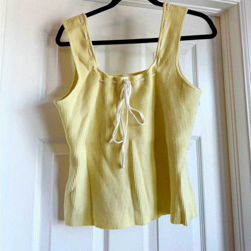 Arula Yellow and White Sweater Tank OX Size 10-12